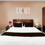 Super Townhouse Mansarovar Formerly Hotel Palm Tree